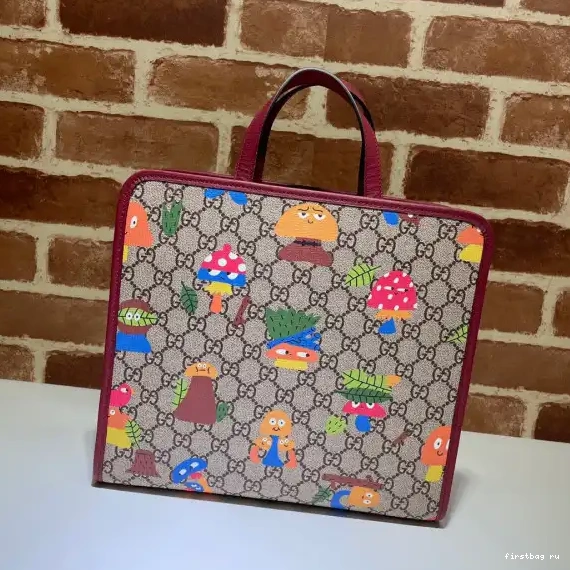 First bag ru bag GUCCI tote Children's woodland 0618